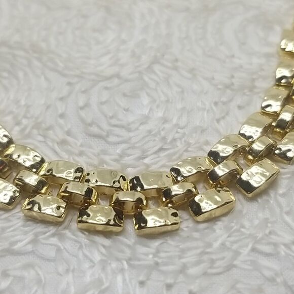 Gold Tone Necklace Rectangle Three Rows Link Necklace - Picture 3 of 9